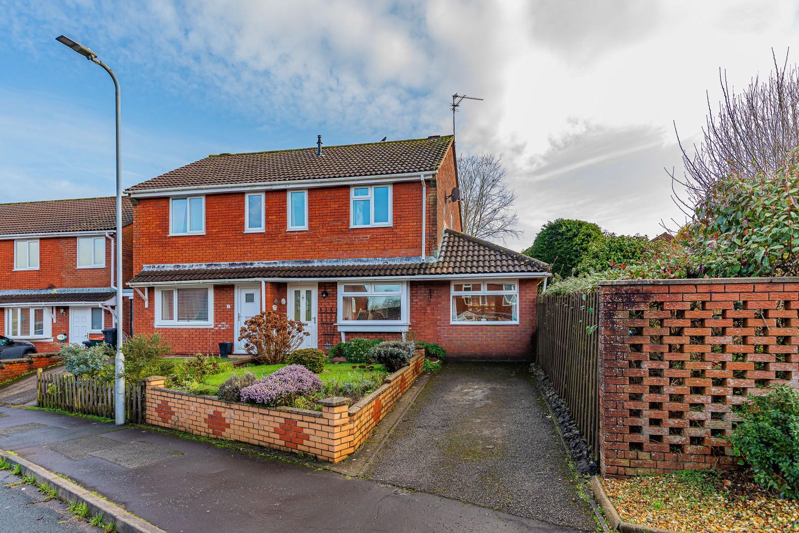 Cwm-Dylan Close, Bassaleg,, NP10 8JR